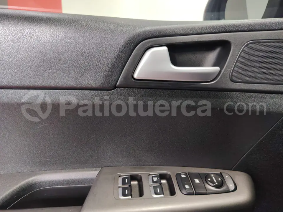 Foto 27 de Kia Sportage LX