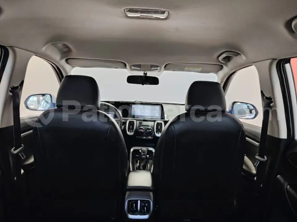 Foto 9 de Kia SONET LX STD