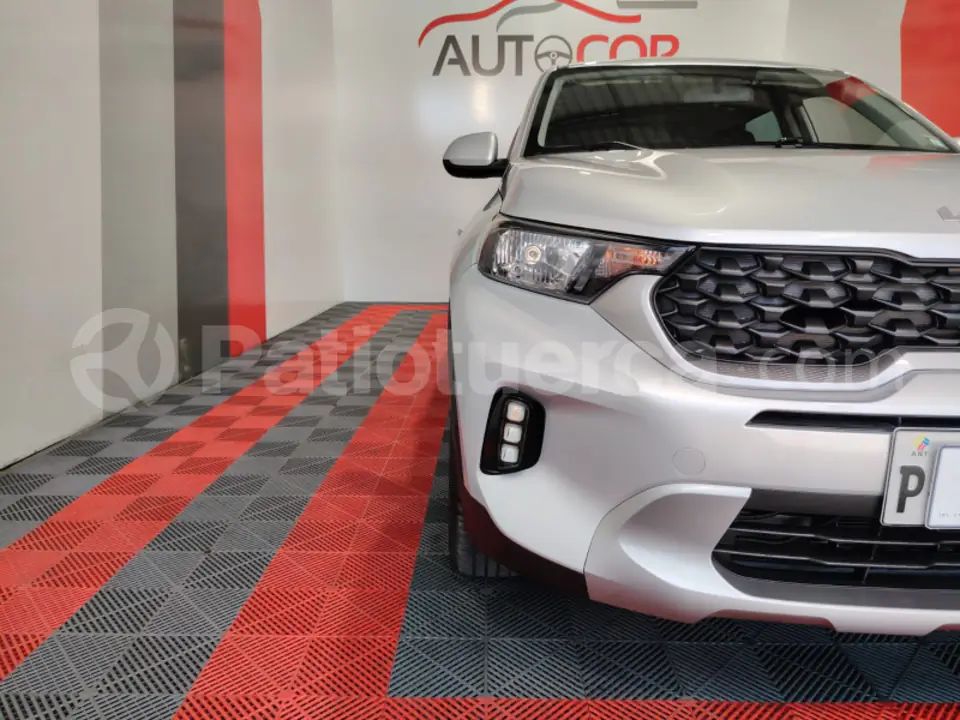 Foto 27 de Kia SONET LX STD