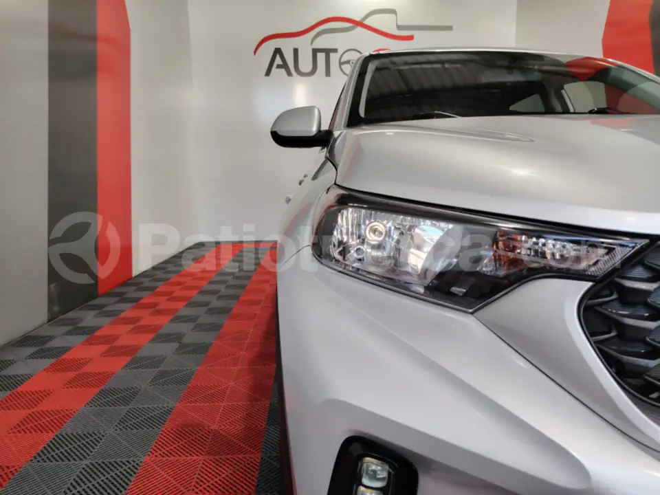 Foto 28 de Kia SONET LX STD