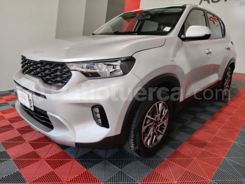 Foto 31 de Kia SONET LX STD