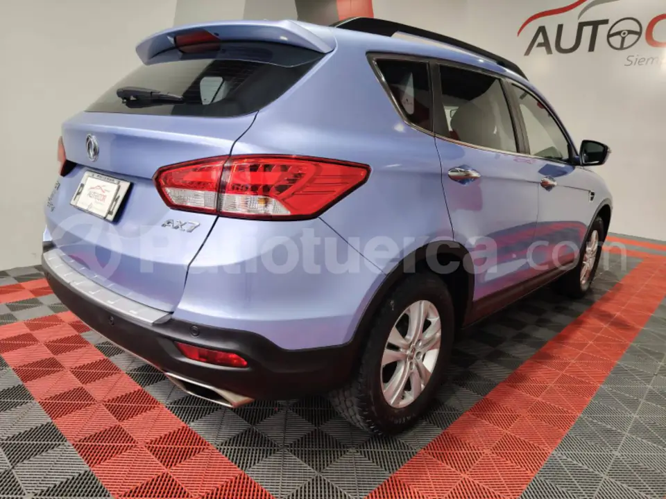 Foto 2 de DongFeng AX7