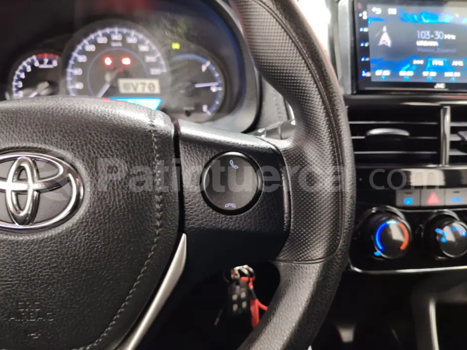 Foto 17 de Toyota Yaris