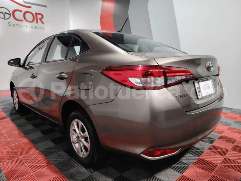 Foto 22 de Toyota Yaris