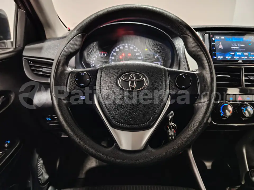 Foto 16 de Toyota Yaris S