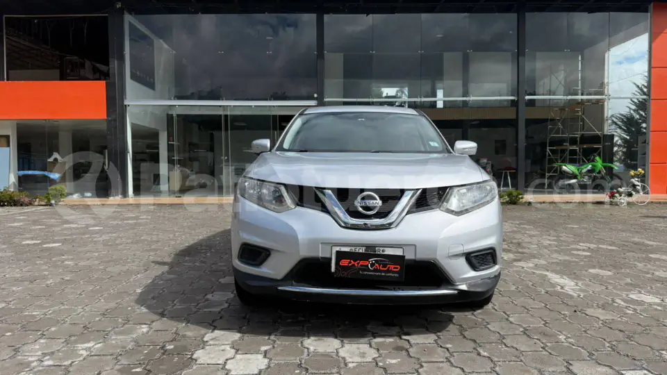 Foto 1 de Nissan XTRAIL SENSE