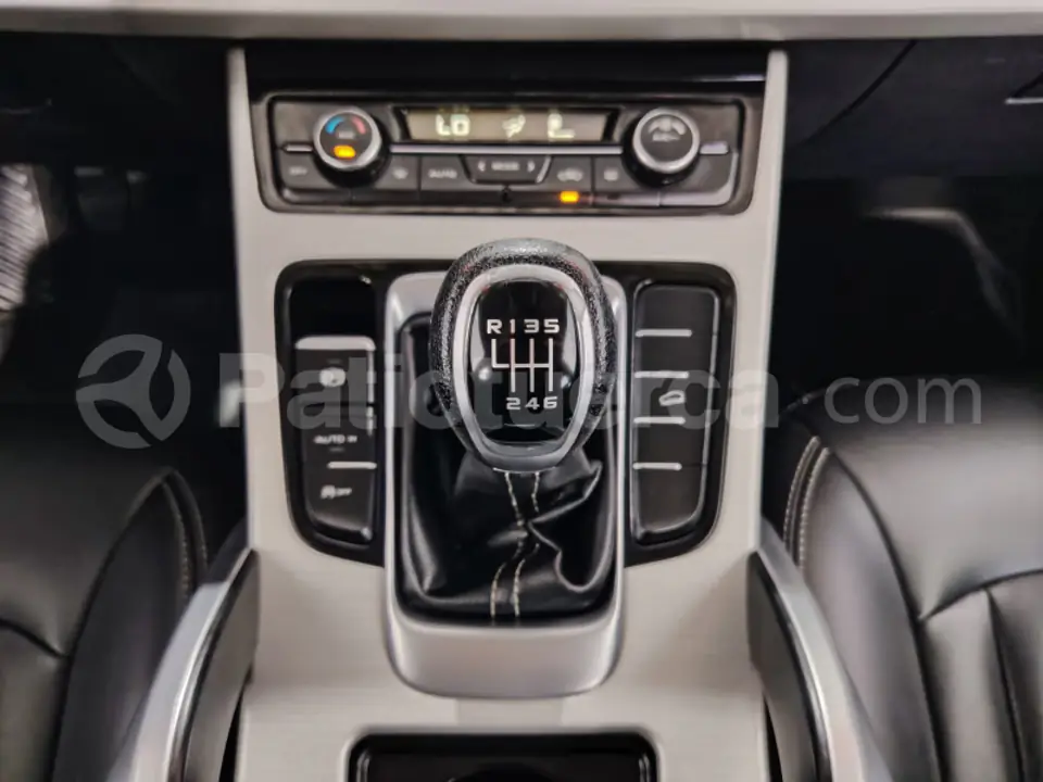 Foto 22 de Geely X7 SPORT