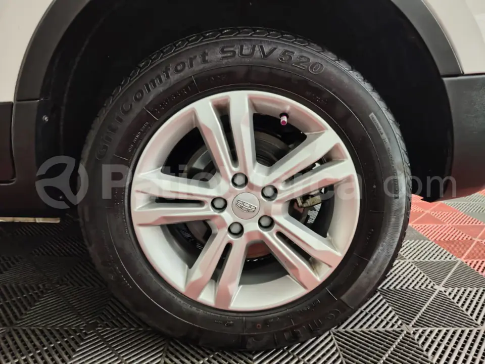 Foto 29 de Geely X7 SPORT