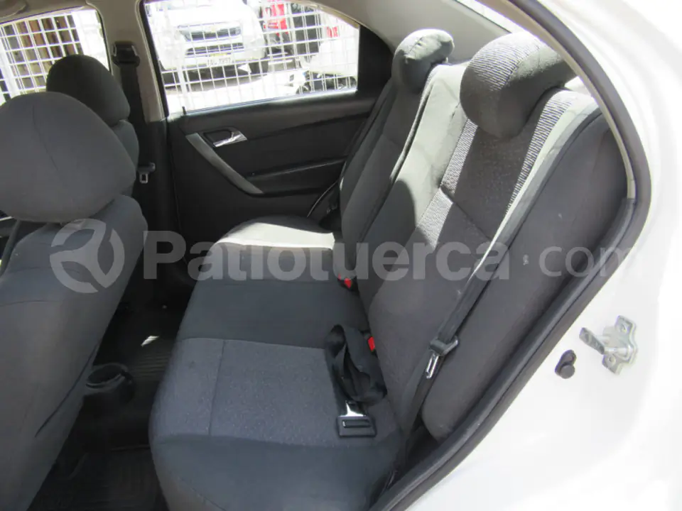 Foto 6 de Chevrolet Aveo Emotion