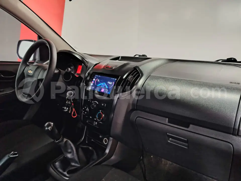 Foto 14 de Chevrolet D MAX CRDI FULL 2.5.