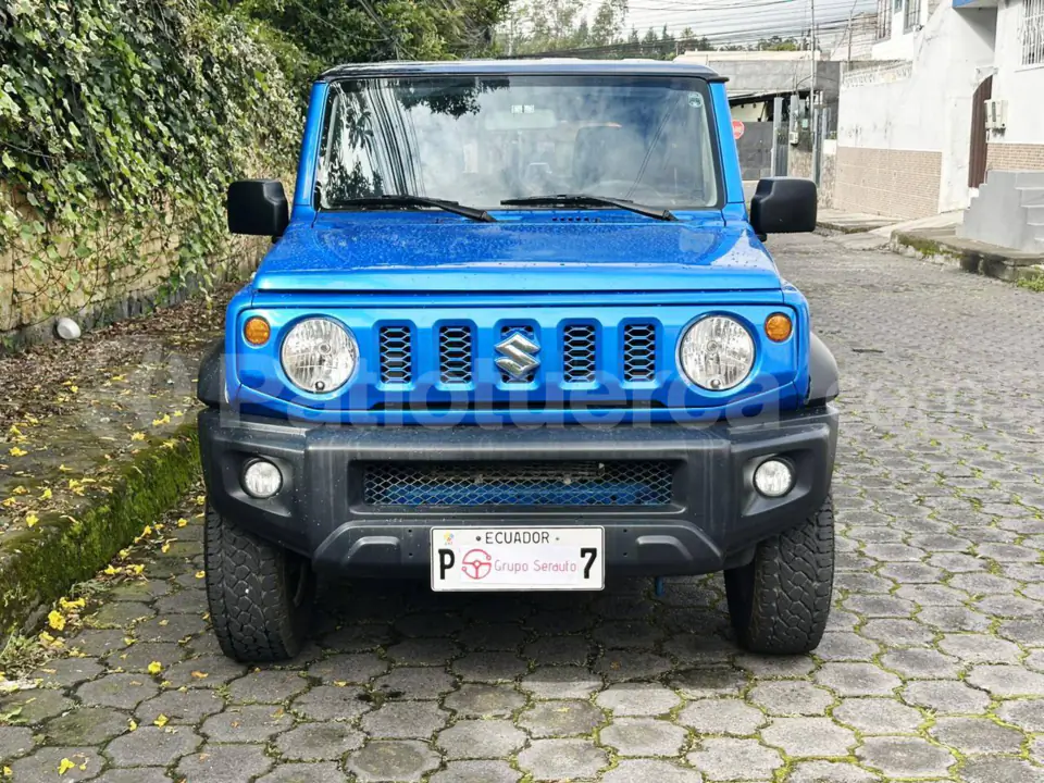 Foto 3 de Suzuki Jimny GL