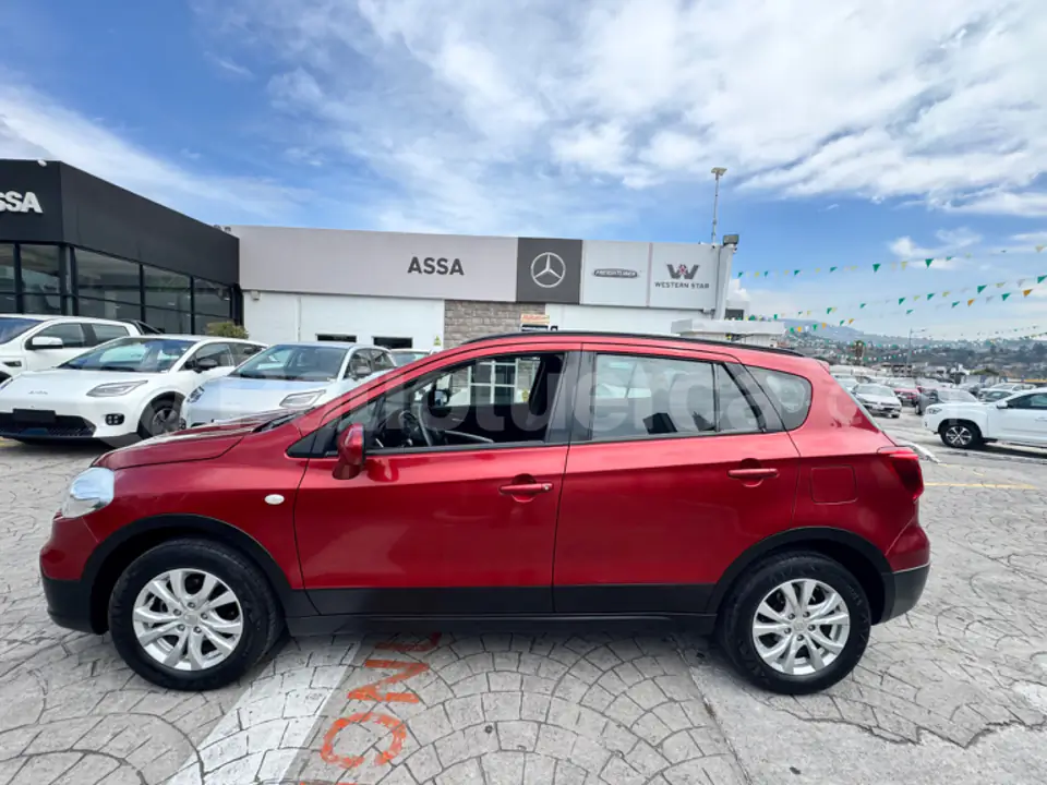 Foto 8 de Suzuki Scross