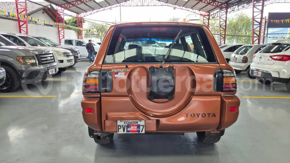 Foto 6 de Toyota RAV 4