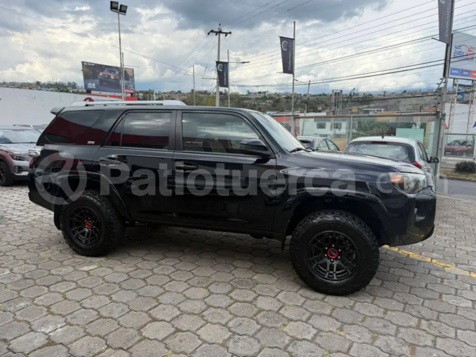 Foto 13 de Toyota 4Runner SR5