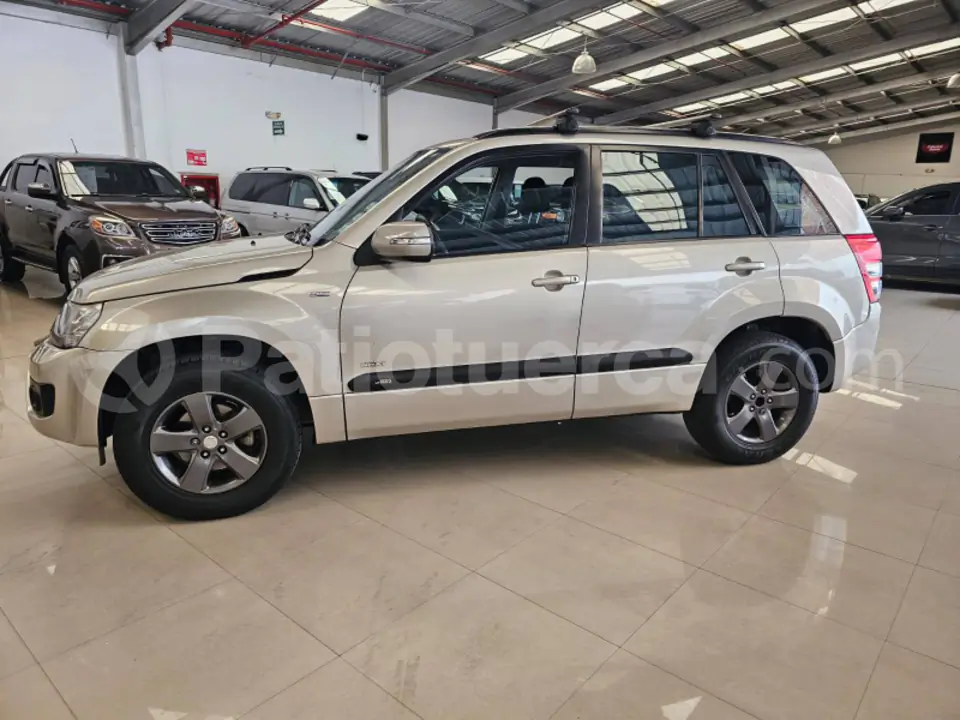 Foto 12 de Suzuki Grand Vitara SZ 2.4