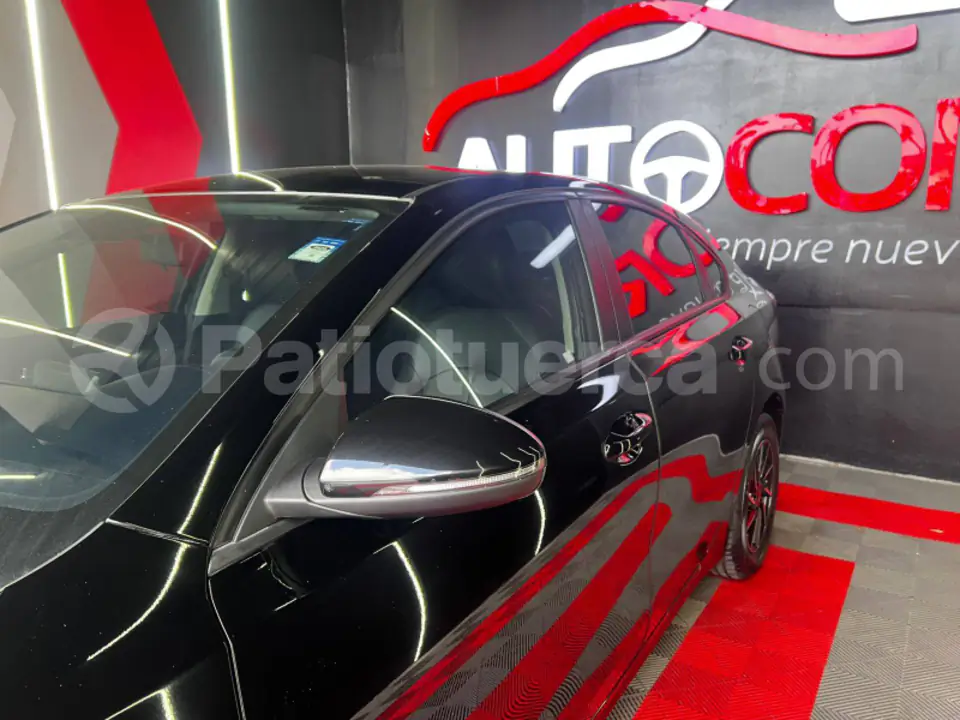 Foto 6 de Kia Cerato