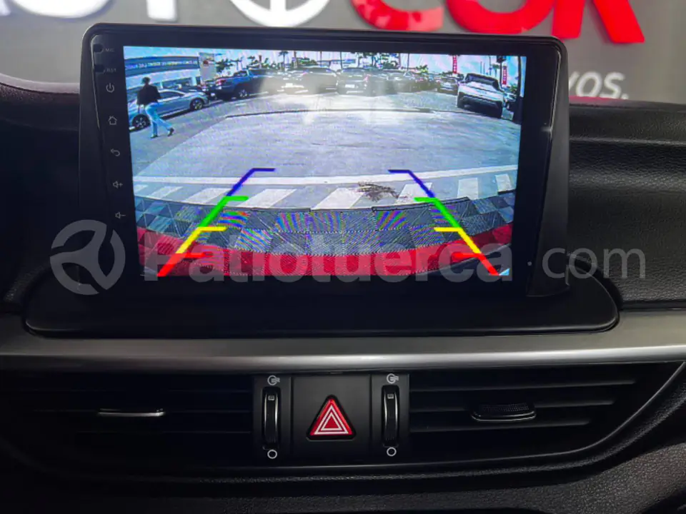 Foto 21 de Kia Cerato