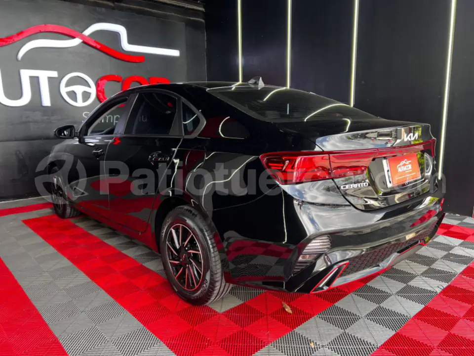 Foto 24 de Kia Cerato