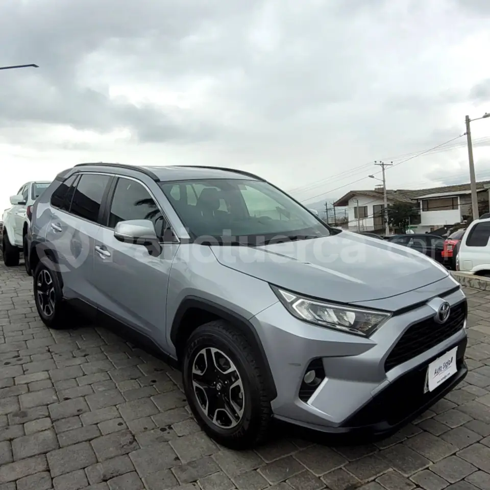 Foto 9 de Toyota RAV4 LIMITED