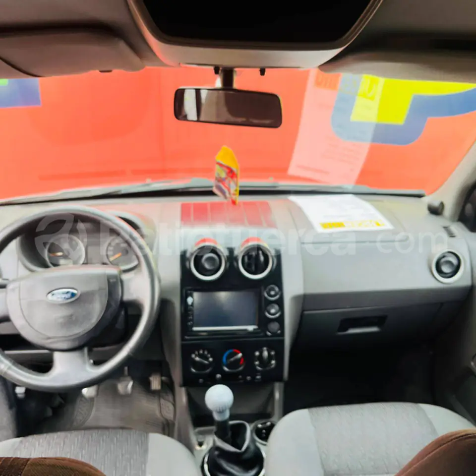 Foto 8 de Ford EcoSport XLT