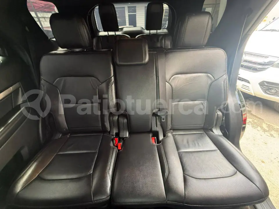 Foto 8 de Ford Explorer XLT