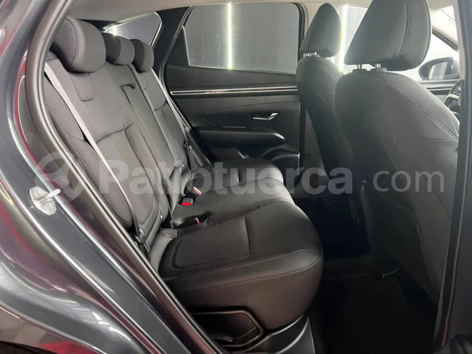 Foto 13 de Hyundai TUCSON NX4E GL