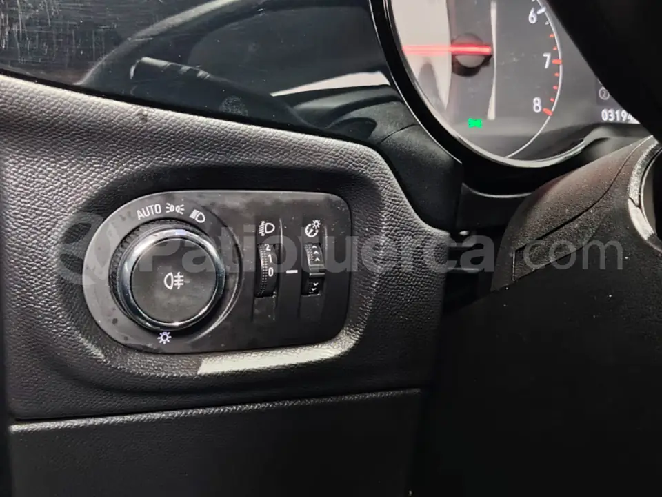 Foto 22 de Opel CORSA ELEGANCE