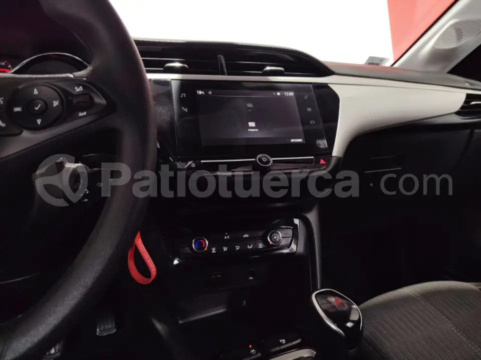 Foto 24 de Opel CORSA ELEGANCE