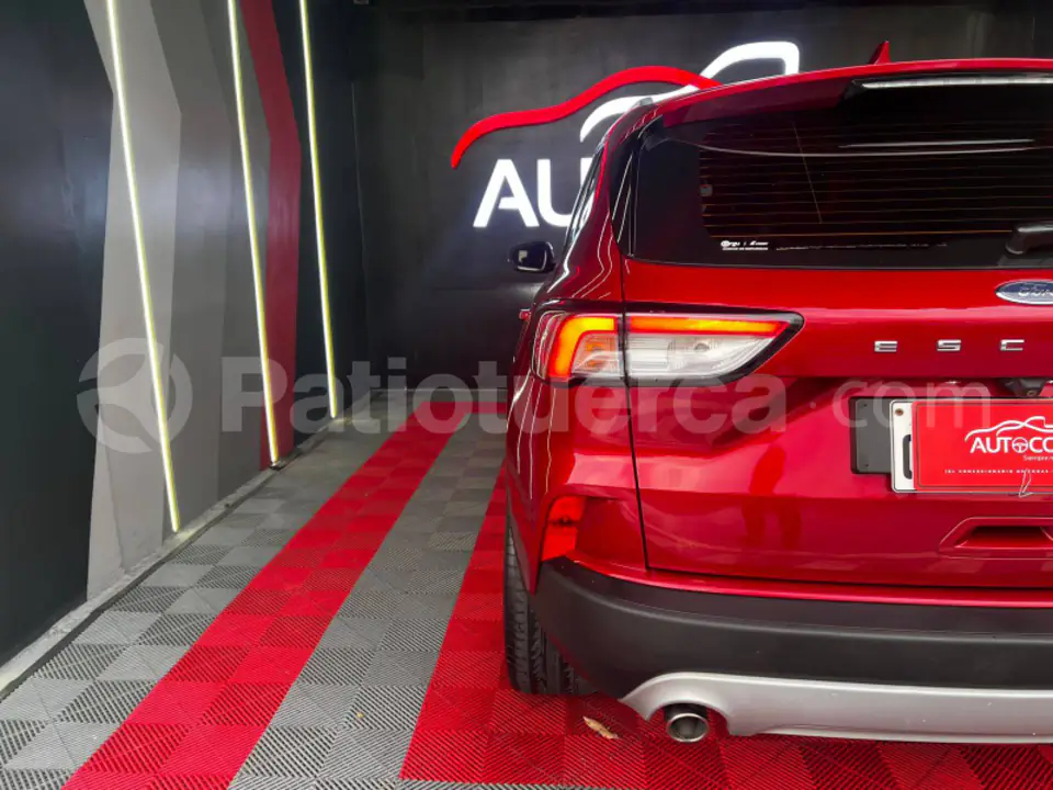 Foto 28 de Ford Escape