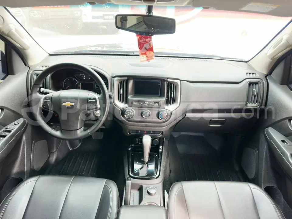 Foto 10 de Chevrolet COLORADO Z71