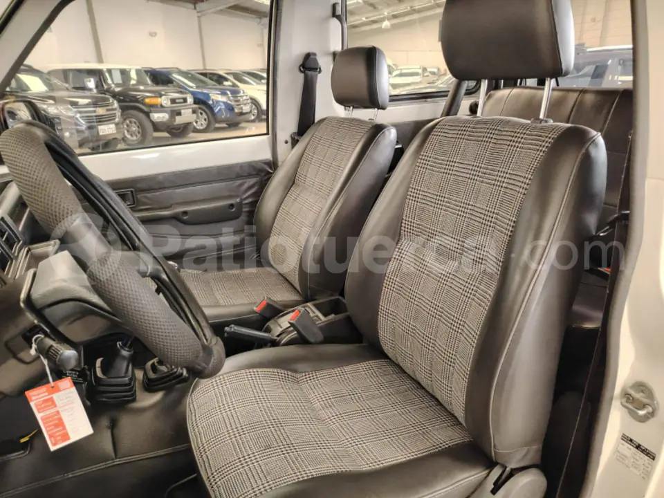 Foto 12 de Daihatsu Feroza