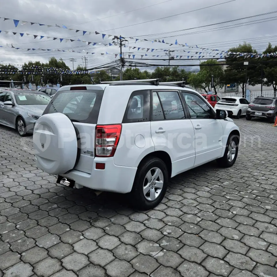 Foto 14 de Suzuki Grand Vitara SZ