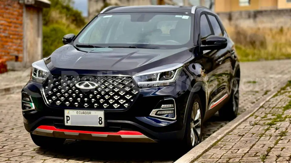 Foto 1 de Chery Tiggo 4 PRO