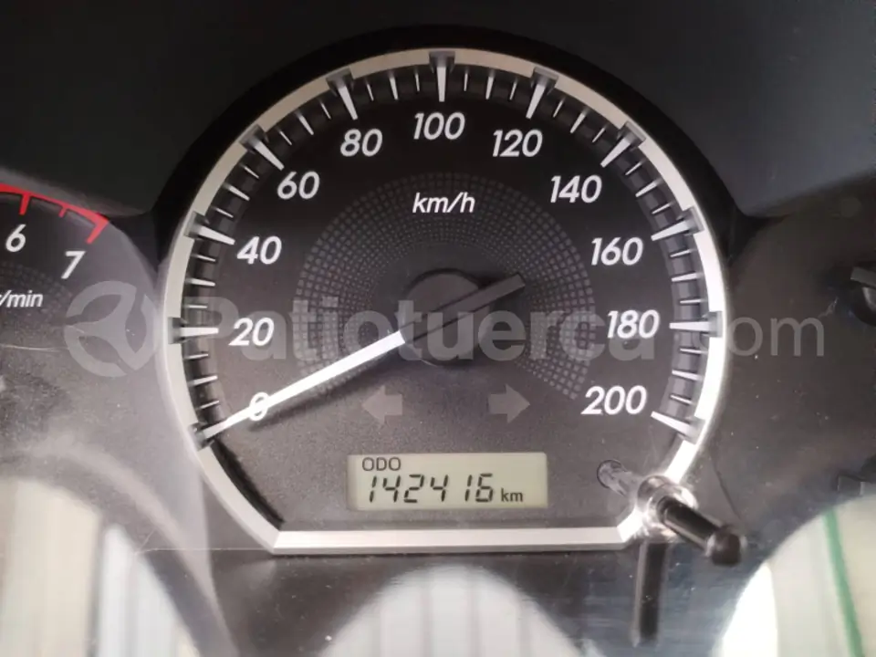 Foto 6 de Toyota Fortuner 2.7