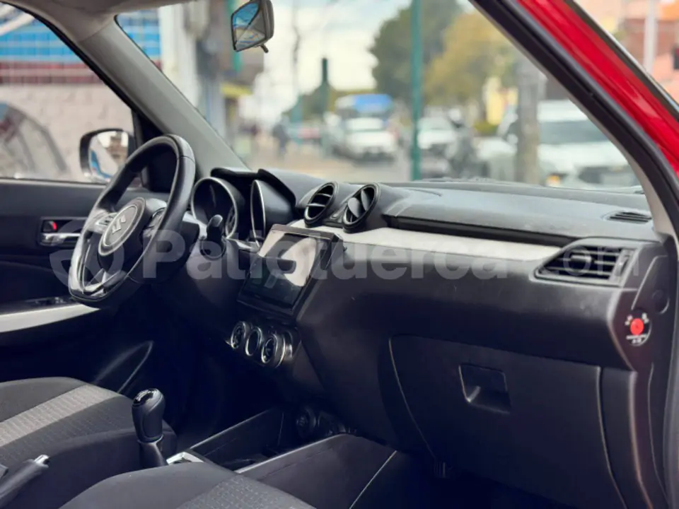 Foto 11 de Suzuki Swift