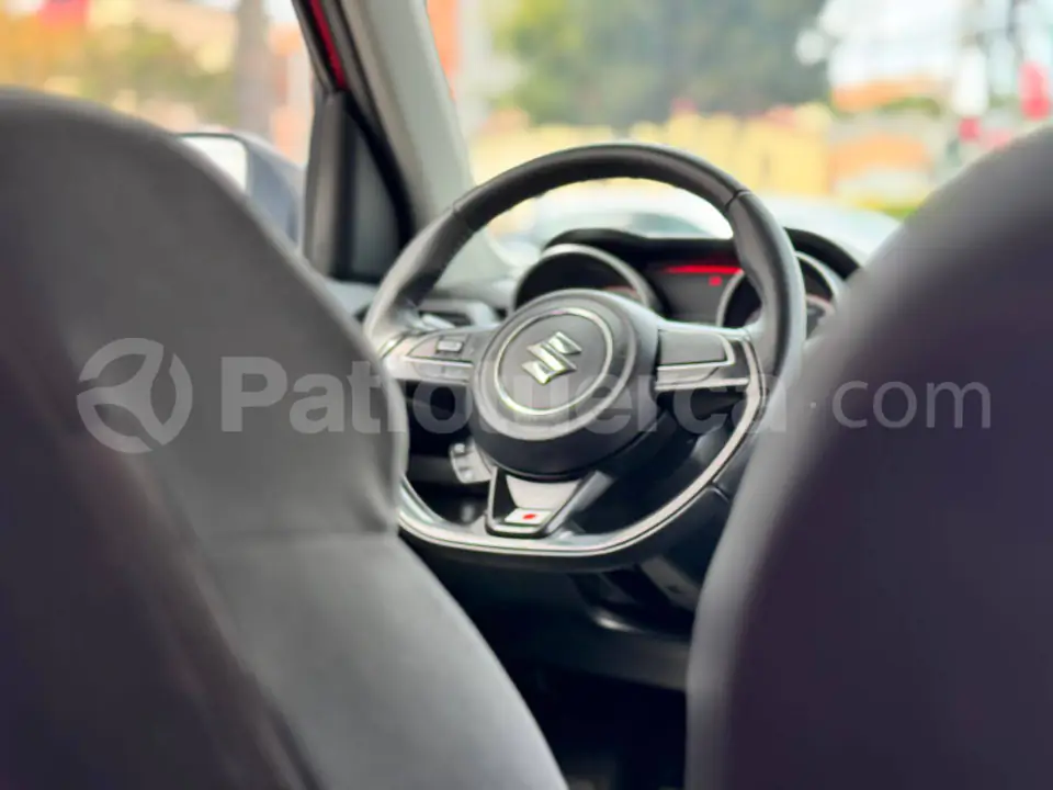 Foto 14 de Suzuki Swift