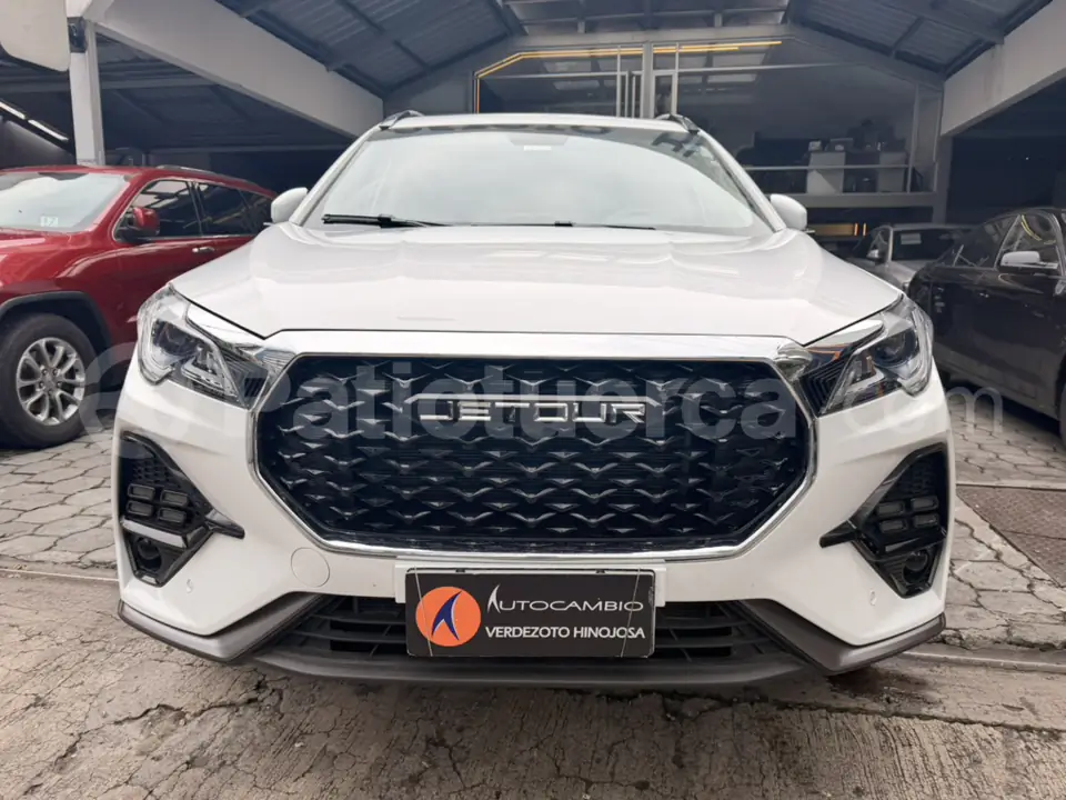 Foto 2 de Jetour X70