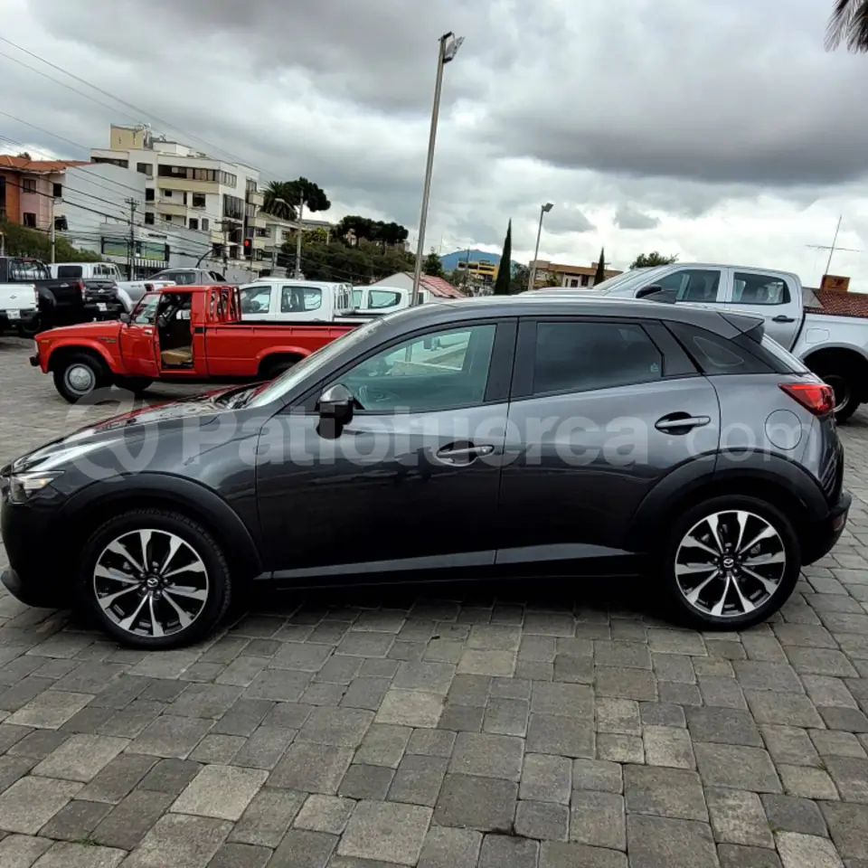 Foto 3 de Mazda CX 3 CORE