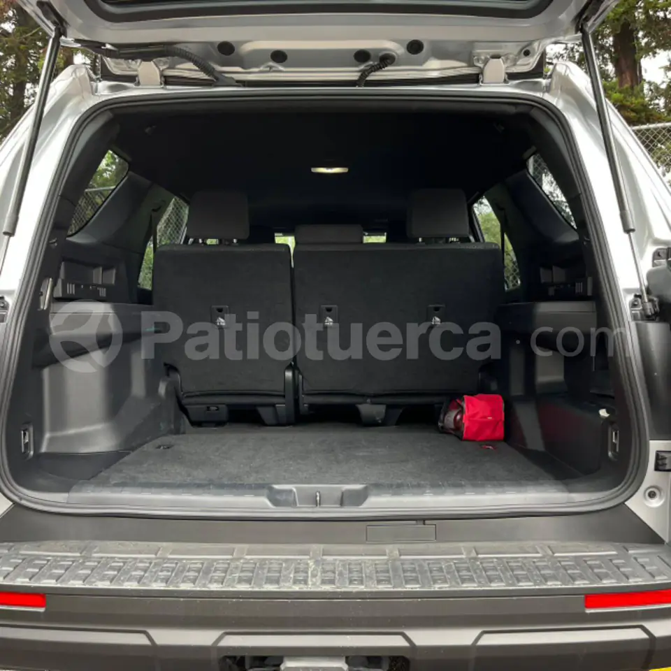 Foto 13 de Toyota 4Runner SR5