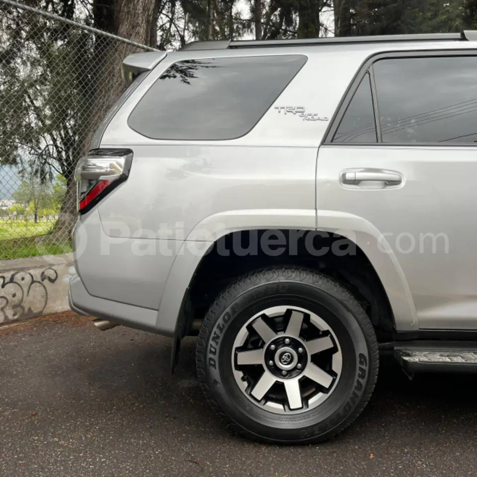 Foto 15 de Toyota 4Runner TRD PRO