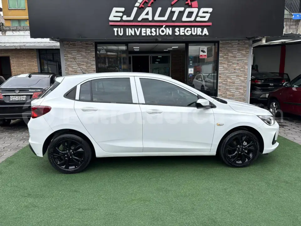 Foto 5 de Chevrolet ONIX LT TURBO