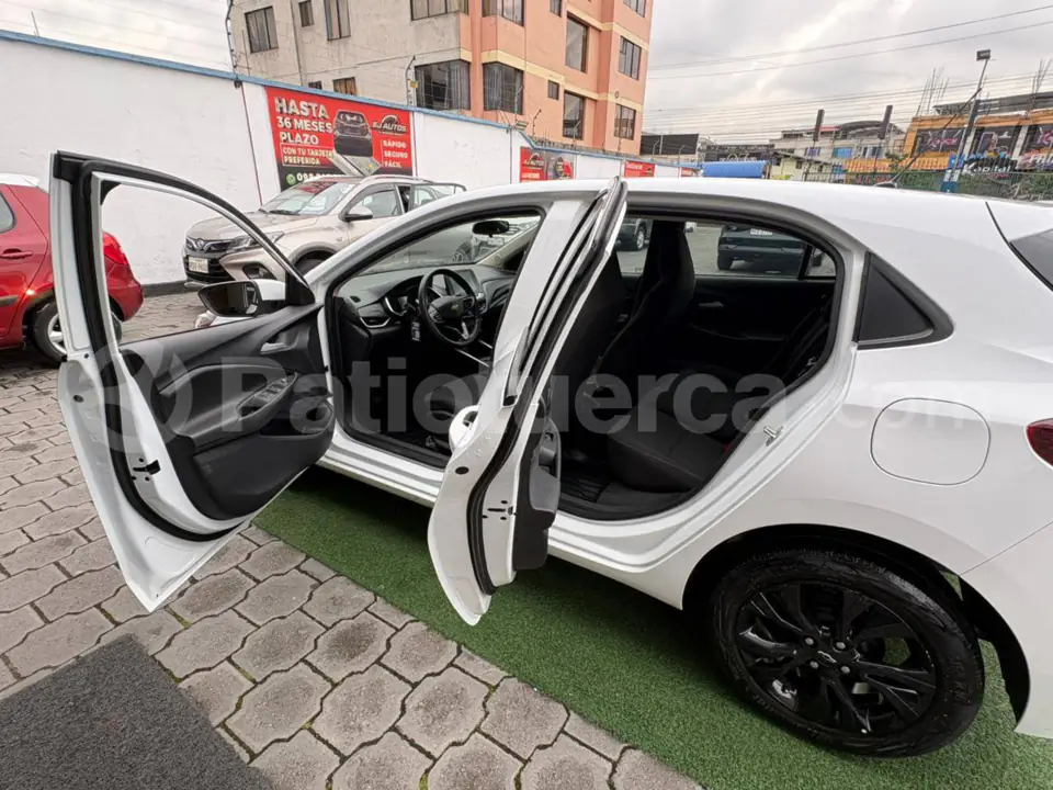 Foto 8 de Chevrolet ONIX LT TURBO