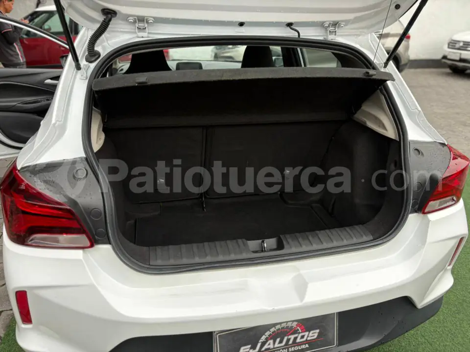 Foto 13 de Chevrolet ONIX LT TURBO