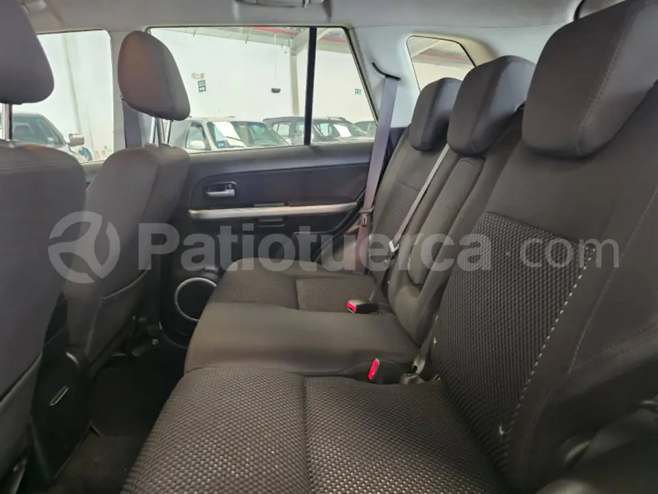 Foto 13 de Chevrolet Grand Vitara SZ Next