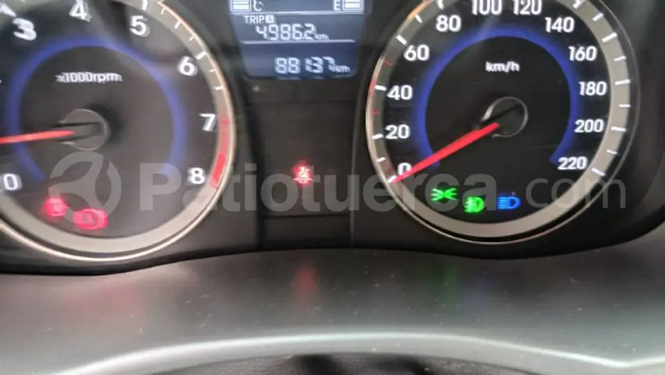 Foto 11 de Hyundai Accent New