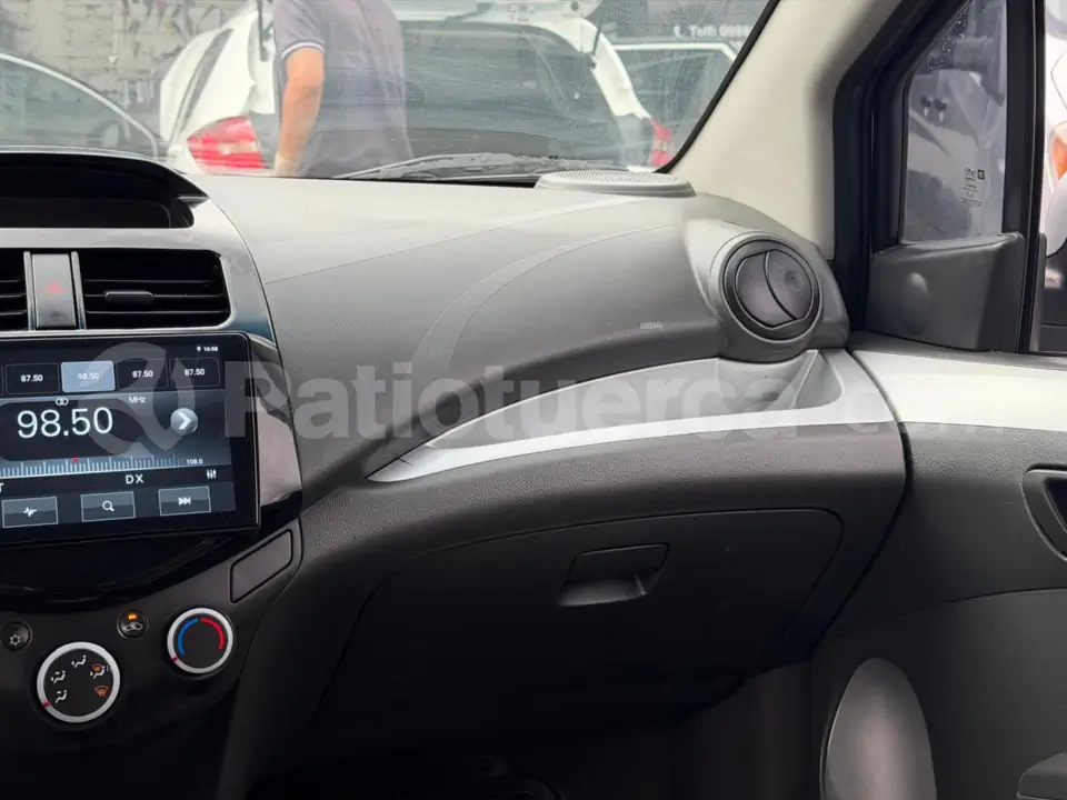 Foto 13 de Chevrolet Spark