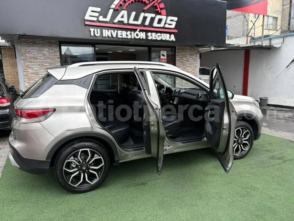 Foto 7 de Soueast DX3