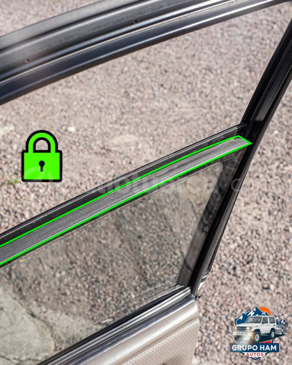 Foto 23 de Toyota Land Cruiser 100