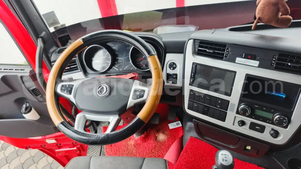 Foto 8 de DongFeng DFL4251A