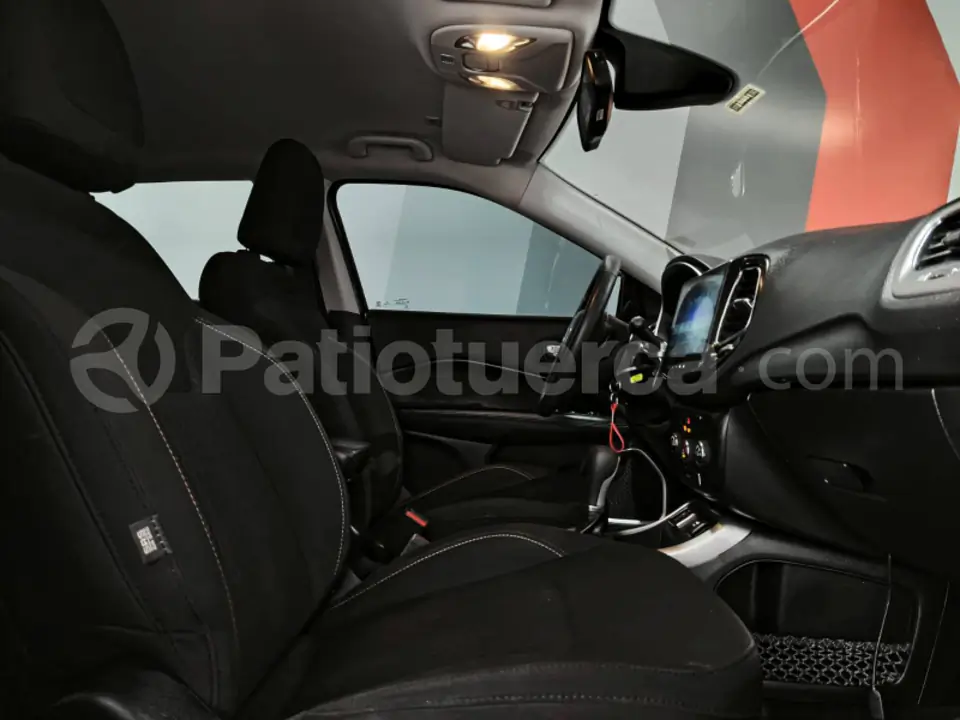 Foto 10 de Jeep Compass